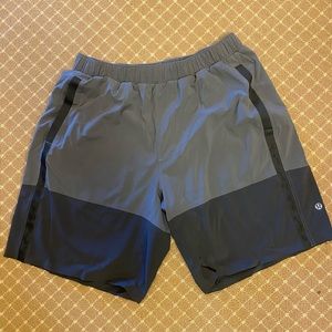 Men’s Lululemon Athletica L Shorts